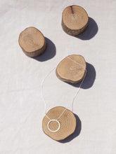 Cargar imagen en el visor de la galería, COLLAR LARA