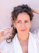 Cargar imagen en el visor de la galería, PENDIENTES DUNA PLATA