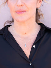 Cargar imagen en el visor de la galería, COLLAR FÁTIMA