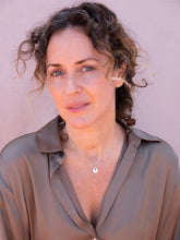 Cargar imagen en el visor de la galería, COLLAR SABINA ROJO PLATA