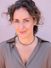 Cargar imagen en el visor de la galería, COLLAR ENARA NEGRO PLATA