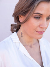 Cargar imagen en el visor de la galería, PENDIENTES AMARA