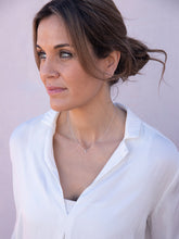 Cargar imagen en el visor de la galería, COLLAR BLANCA