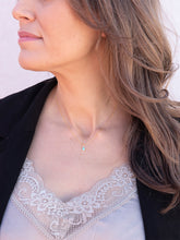 Cargar imagen en el visor de la galería, COLLAR CAMELIA