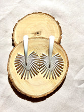 Cargar imagen en el visor de la galería, PENDIENTES CATALINA