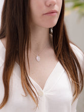 Cargar imagen en el visor de la galería, COLLAR MARISA PLATA