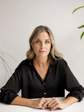 Cargar imagen en el visor de la galería, COLLAR EVA VERDE MAR PLATA