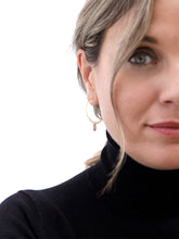 Cargar imagen en el visor de la galería, PENDIENTES MURIEL BLANCO