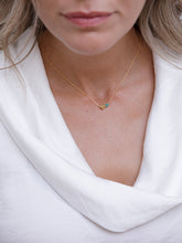 Cargar imagen en el visor de la galería, COLLAR MANUELA VERDE MAR ORO