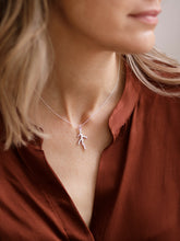 Cargar imagen en el visor de la galería, COLLAR NARCISA PLATA
