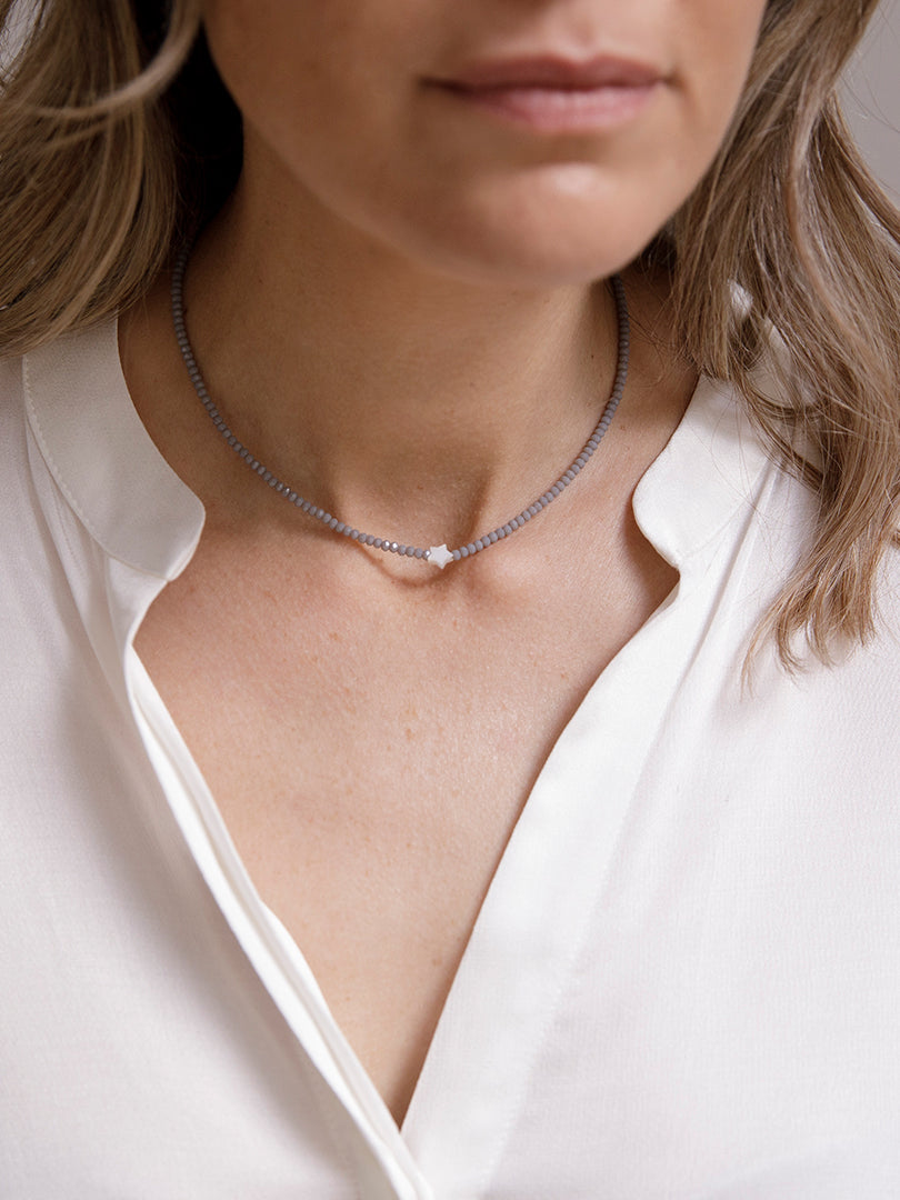 COLLAR SONSOLES GRIS