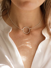 Cargar imagen en el visor de la galería, COLLAR ONA
