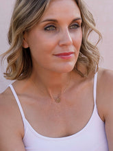 Cargar imagen en el visor de la galería, COLLAR AURORA ZODIACO
