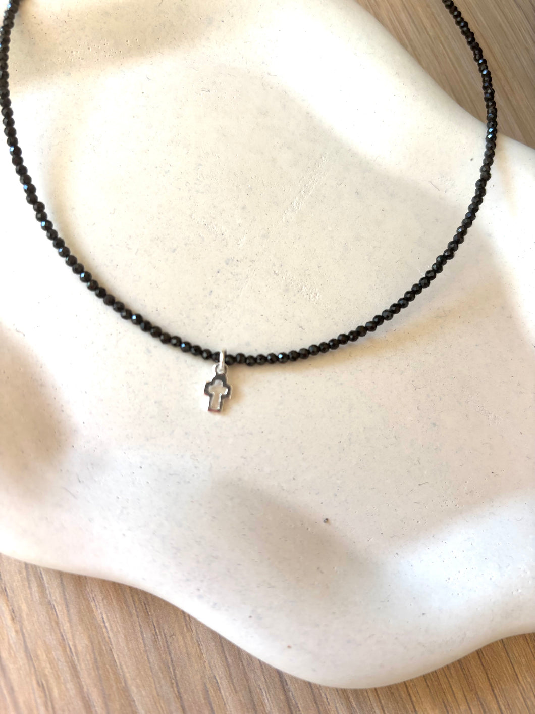 COLLAR MAIDER
