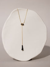 Cargar imagen en el visor de la galería, COLLAR CANDELA NEGRO

