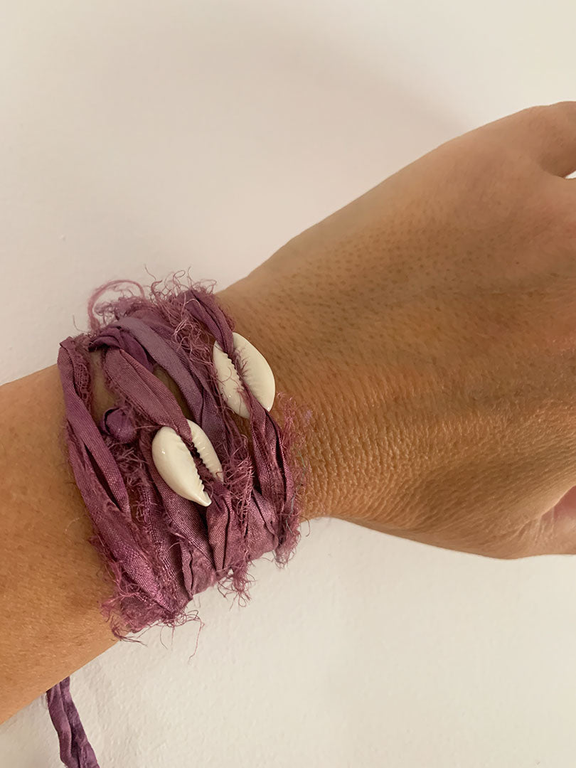 PULSERA PASTORA MORADA