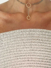 Cargar imagen en el visor de la galería, COLLAR CLAUDIA GRIS
